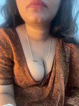 Snapshot of Spicy_sari_girl chatting on July 7, 2026, 4:15 am Spicy sari girl online show from July 7, 2026, 4:15 am
