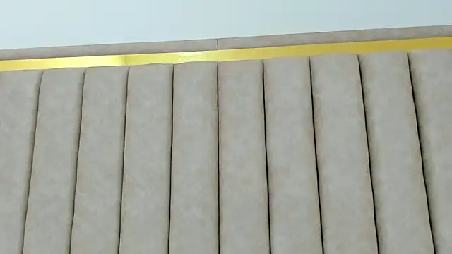 FreyaMoller online show from March 14, 2026, 7:42 pm