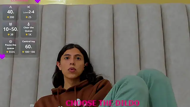 Snapshot of FreyaMoller chatting on October 29, 2025, 7:46 pm FreyaMoller online show from October 29, 2025, 7:46 pm