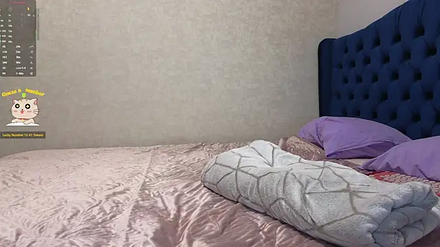 Snapshot of kimmie_meow chatting on September 29, 2025, 5:29 pm kimmie meow online show from September 29, 2025, 5:29 pm