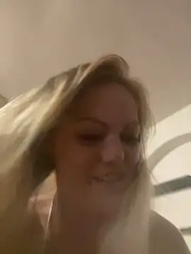 SinSoft58450 online show from September 13, 2025, 9:09 am