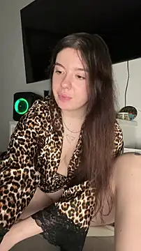 Snapshot of Kimi_Ass chatting on February 21, 2026, 2:35 am Kimi Ass online show from February 21, 2026, 2:35 am