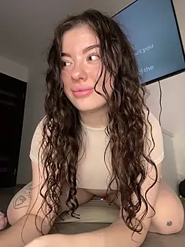 Kimi Ass online show from October 18, 2025, 12:23 am