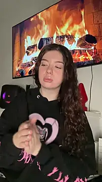 Snapshot of Kimi_Ass chatting on February 2, 2026, 10:36 am Kimi Ass online show from February 2, 2026, 10:36 am