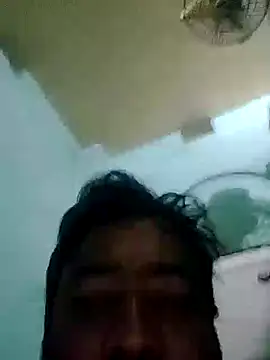 Young couple143 online show from November 30, 2025, 9:37 pm