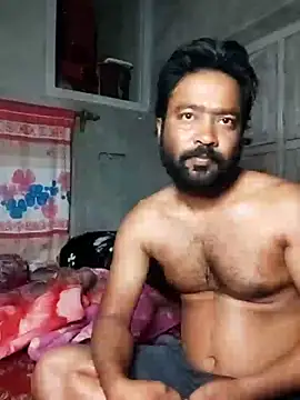 Young couple143 online show from December 2, 2025, 9:33 am