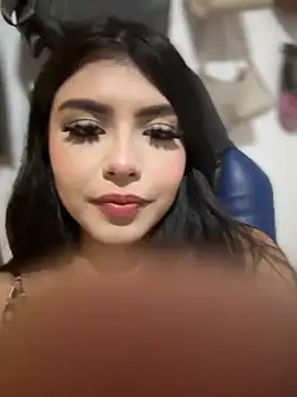 Snapshot of hurrem_18 chatting on September 26, 2025, 9:32 pm hurrem 18 online show from September 26, 2025, 9:32 pm