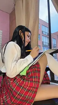 Snapshot of hurrem_18 chatting on February 12, 2025, 11:30 pm hurrem 18 online show from February 12, 2025, 11:30 pm