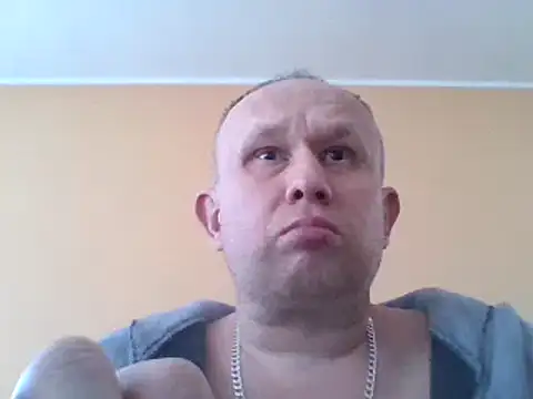 Snapshot of dikas45xxx chatting on January 4, 2025, 1:21 pm dikas45xxx online show from January 4, 2025, 1:21 pm