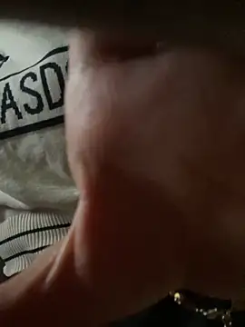 Tuongvy05 online show from November 6, 2025, 4:00 pm