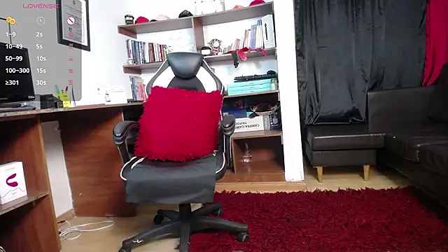 LiaTaylorr online show from February 9, 2026, 12:36 pm