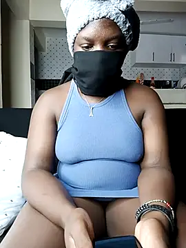 smileyboobs1 online show from November 19, 2025, 1:55 pm