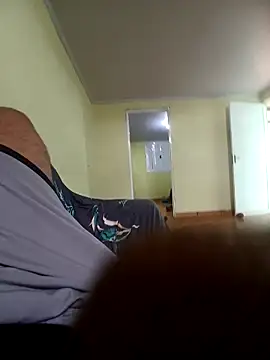 morenogts69 online show from November 4, 2025, 4:22 pm