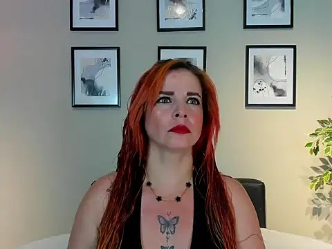 Snapshot of HannaBrave chatting on March 17, 2026, 7:17 pm HannaBrave online show from March 17, 2026, 7:17 pm