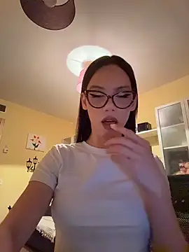 Snapshot of Carlita_cute chatting on February 15, 2026, 7:13 pm Carlita cute online show from February 15, 2026, 7:13 pm