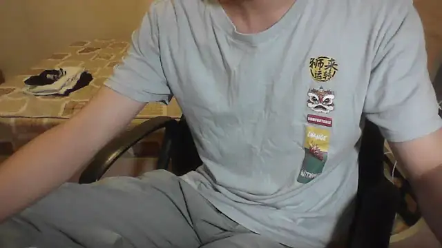 YunheLEE online show from April 6, 2026, 3:35 pm