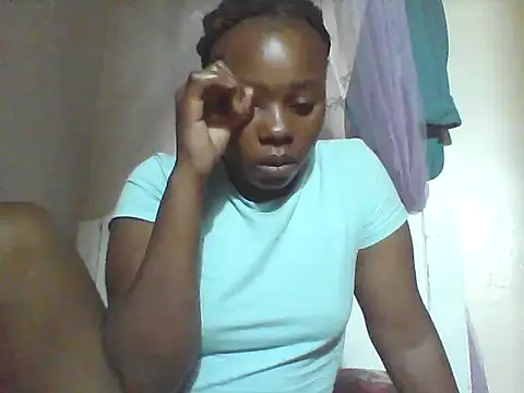 Snapshot of EBONYVANILLA02 chatting on February 3, 2026, 6:33 am EBONYVANILLA02 online show from February 3, 2026, 6:33 am