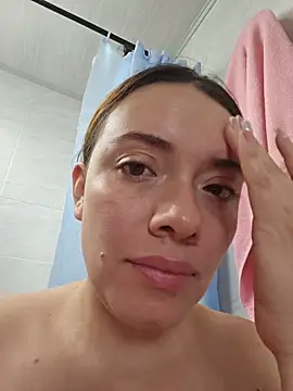 valery mora online show from November 26, 2025, 5:35 pm