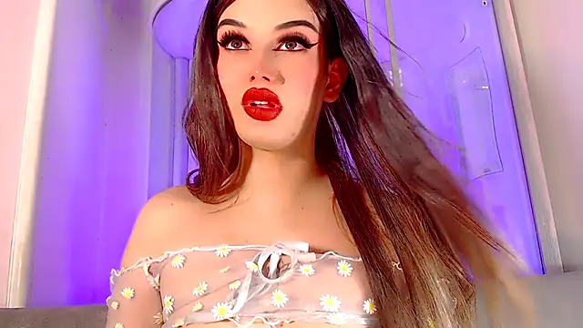 sexy-luna-star-ts online show from October 2, 2025, 11:41 pm