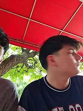  Ottis  online show from October 3, 2025, 6:53 pm