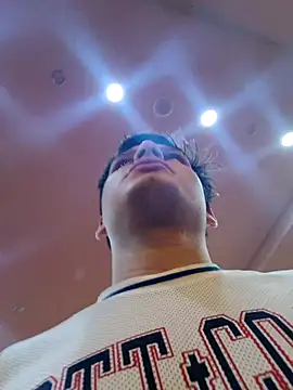  Ottis  online show from March 19, 2025, 7:17 pm