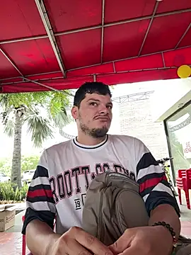  Ottis  online show from April 10, 2026, 2:35 pm