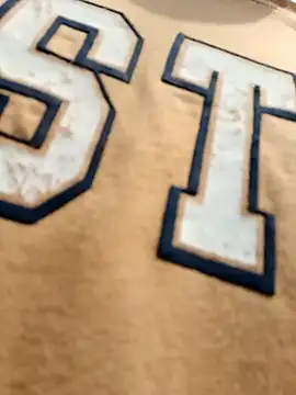  Ottis  online show from March 6, 2025, 6:26 pm