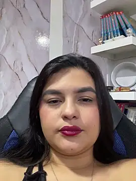 Snapshot of alayasmile chatting on October 2, 2025, 4:38 am alayasmile online show from October 2, 2025, 4:38 am