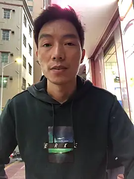 xhqds online show from February 13, 2025, 10:23 am