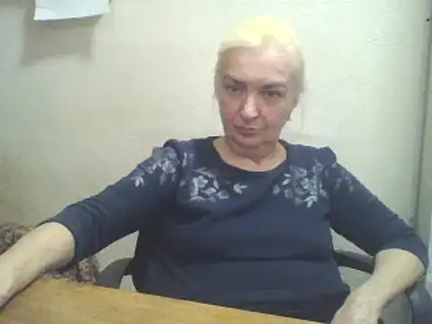 Meri798 online show from October 5, 2025, 7:04 pm