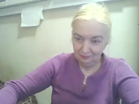 Snapshot of Meri798 chatting on May 2, 2026, 8:03 pm Meri798 online show from May 2, 2026, 8:03 pm