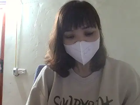 Angela-Eira online show from March 4, 2026, 2:08 am