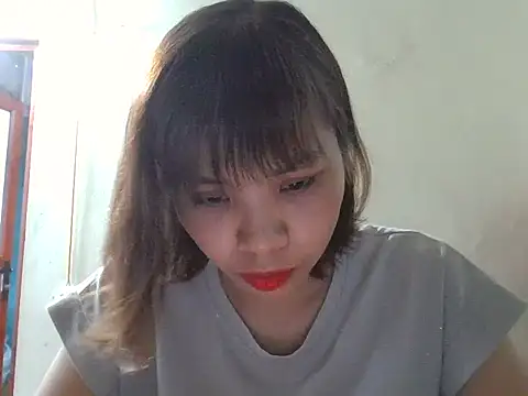 Angela-Eira online show from October 18, 2025, 9:22 am