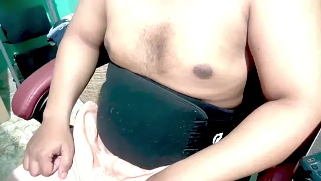 Snapshot of telugu_boy_ chatting on March 20, 2025, 2:21 pm telugu boy online show from March 20, 2025, 2:21 pm