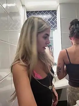 delicioussdixie online show from October 31, 2025, 5:59 am