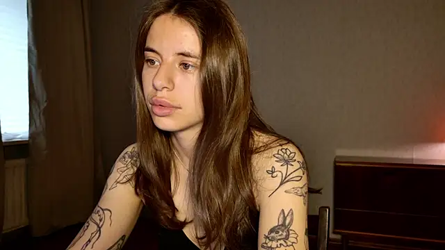 MazzyDoll online show from June 27, 2026, 5:57 am