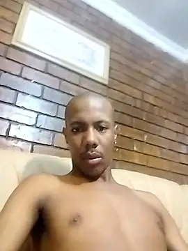 Snapshot of bobzerr chatting on January 11, 2026, 1:56 am bobzerr online show from January 11, 2026, 1:56 am