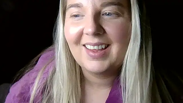 Jessica69G online show from February 17, 2026, 9:56 pm