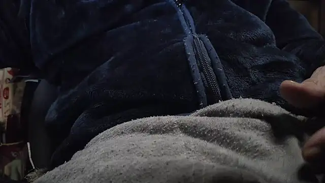 hidenyan02 online show from January 22, 2025, 11:12 am