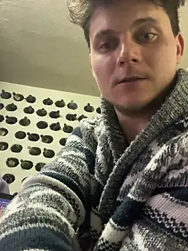 HFDYJLO online show from March 21, 2026, 9:08 pm