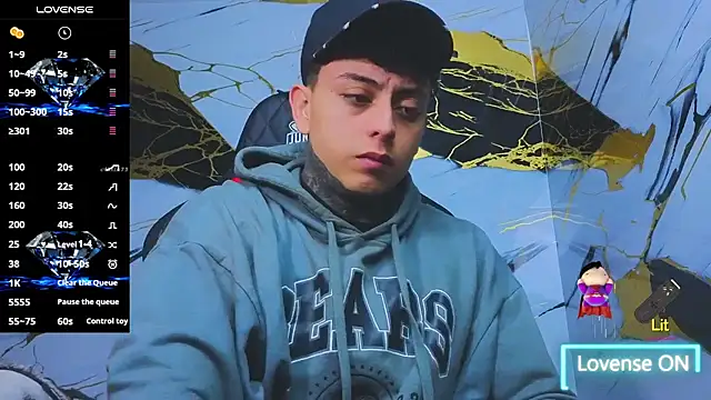 Snapshot of Kevin22_222 chatting on September 27, 2025, 7:03 am Kevin22 222 online show from September 27, 2025, 7:03 am