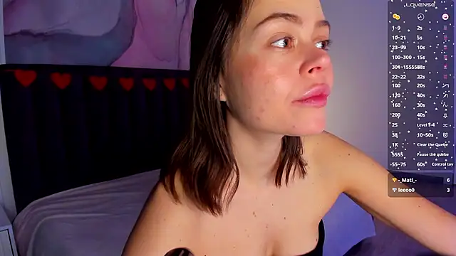 Kelly Cuutie online show from February 14, 2026, 2:01 am