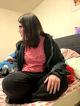 FreakNastyLacie online show from November 5, 2025, 8:12 pm