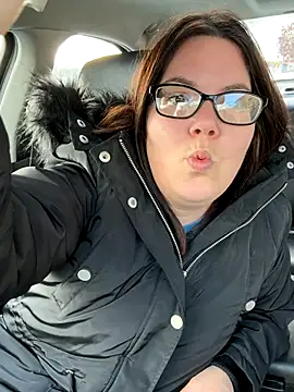 FreakNastyLacie online show from November 10, 2025, 3:06 pm