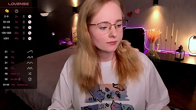Snapshot of Aemilia_ chatting on June 7, 2026, 8:30 am Aemilia online show from June 7, 2026, 8:30 am