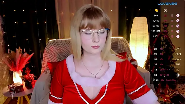 Aemilia  online show from December 23, 2025, 2:22 am