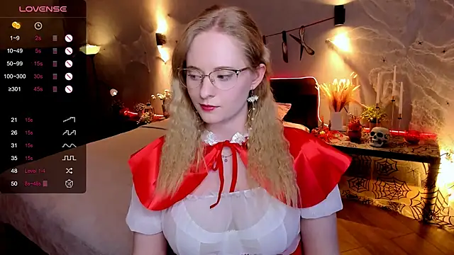 Aemilia  online show from October 23, 2025, 8:46 am