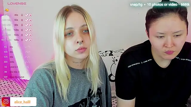 Snapshot of Alice_Halle chatting on February 1, 2025, 4:11 pm Alice Halle online show from February 1, 2025, 4:11 pm