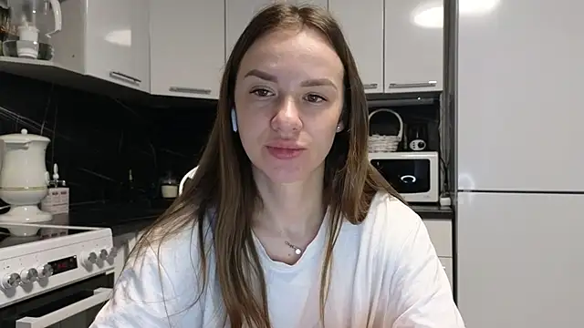 Snapshot of Strip-Lady chatting on March 21, 2025, 1:45 am Strip-Lady online show from March 21, 2025, 1:45 am