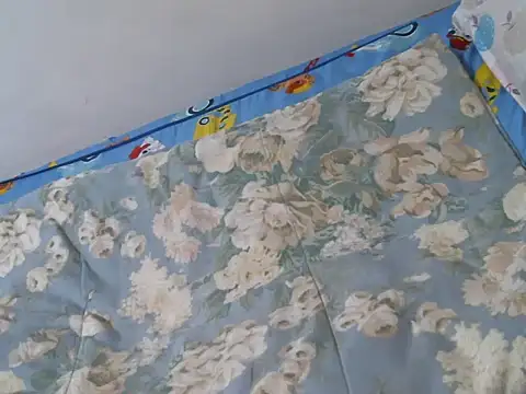 luckieey online show from November 18, 2025, 8:50 am